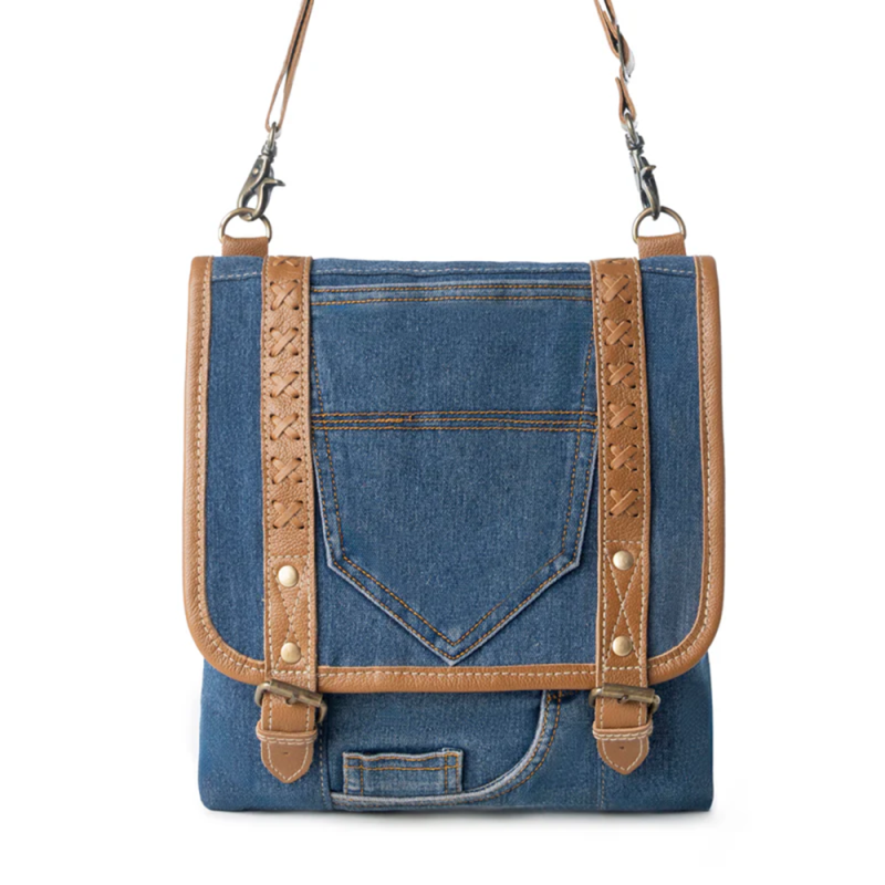 DUSTY BLUE blauwe denim schoudertas met leeraccenten